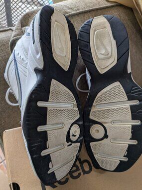 Nike Air Monarch IV White Navy Great "Frair" Condition size 11